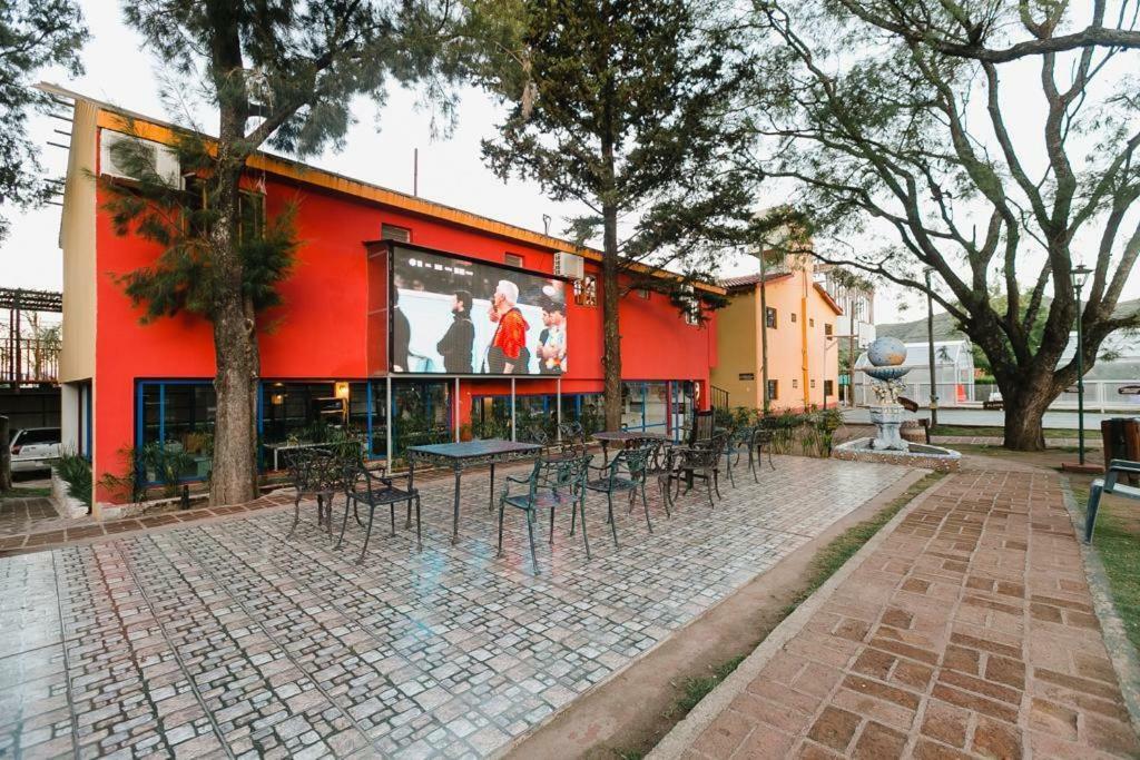 Hotel Turin Villa Carlos Paz Exterior foto